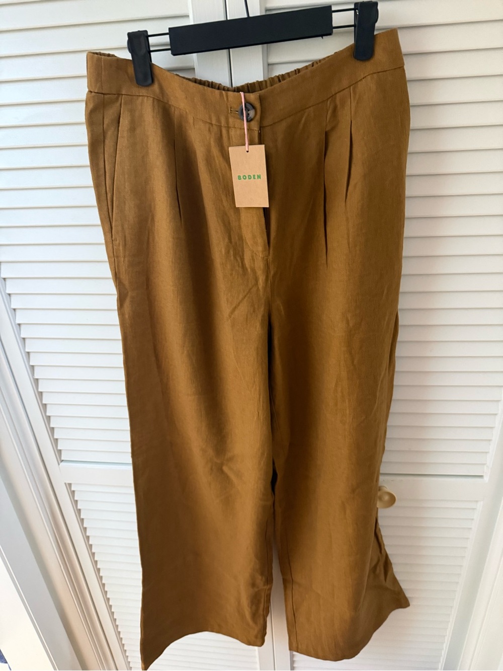 Boden women’s linen blend pants!